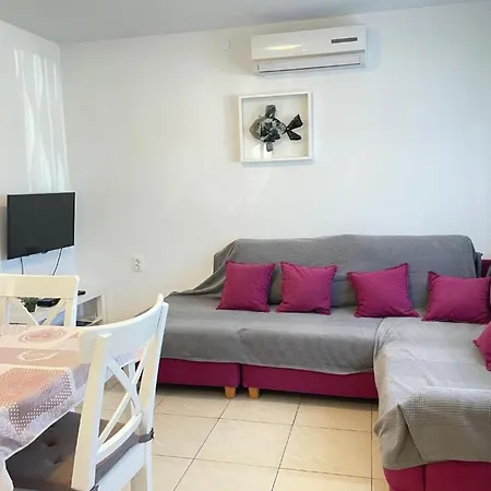 Apartment Vito *